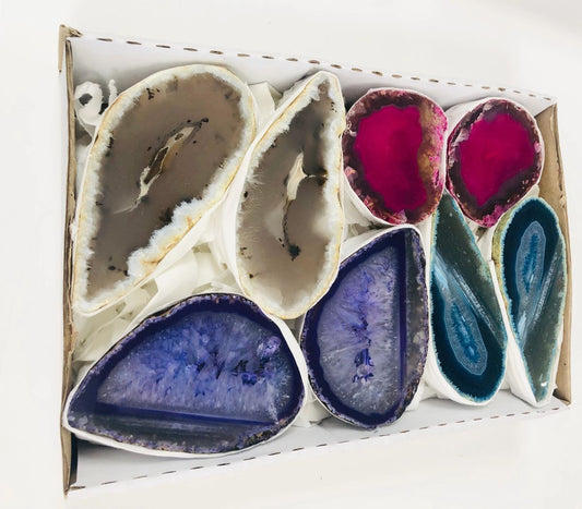 Agate Geodes -(1 Flat Box)