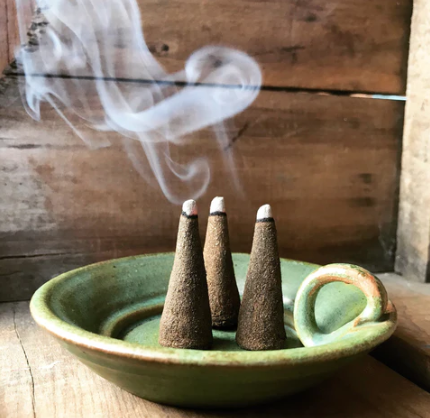 Red Rose Cone Incense (4 Jars) @ $2.99/each