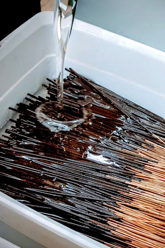 Incense oil Fragrance Type- (1 Drum -25 Lbs.)